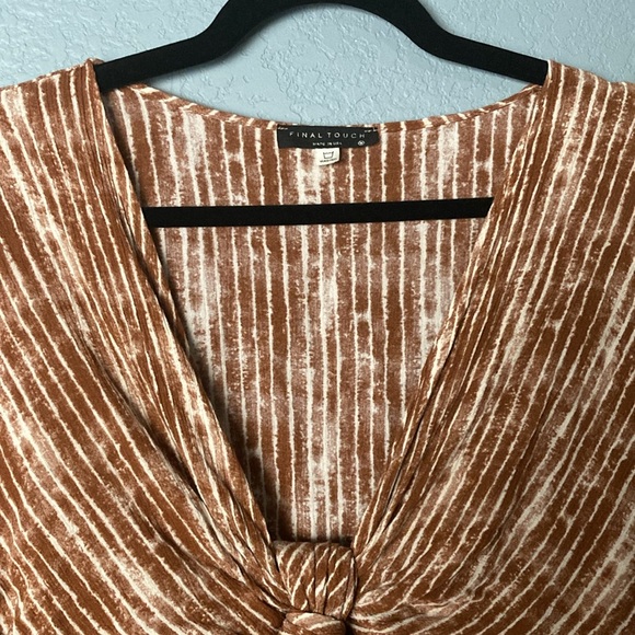 Final Touch Tied Blouse ~ Small ~ Brown and White - Picture 2 of 10